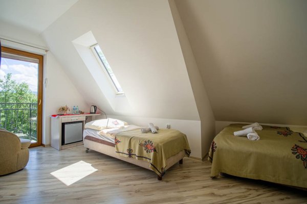 /images/card/2024/06/p9-1.jpg - Pokoje i Restauracja Harenda - Noclegi Zakopane